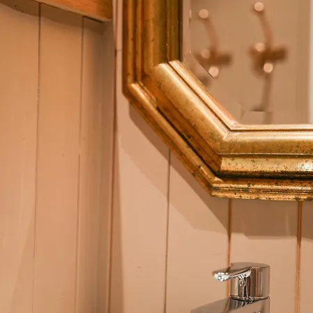 Apartment Mini Sakrisoy *