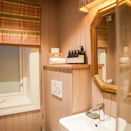 Apartment Mini Sakrisoy Reine