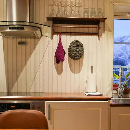 Mini Sakrisøy Leilighet