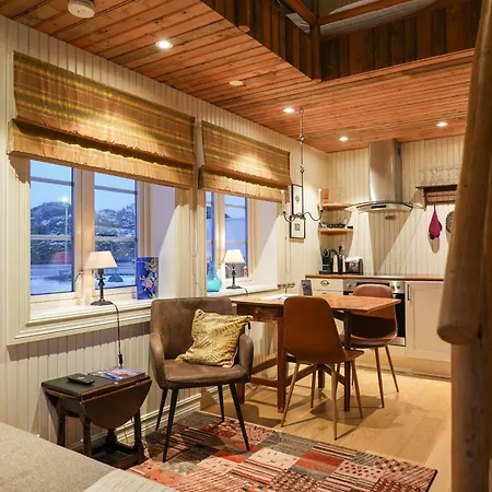 Mini Sakrisoy Apartment Reine