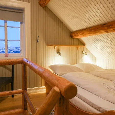 Mini Sakrisøy Leilighet