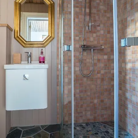 Leilighet Mini Sakrisøy